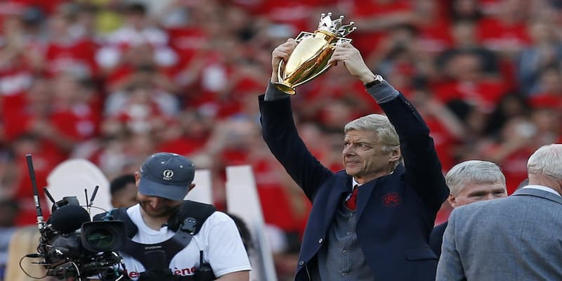 Triều đại thống trị của Arsene Wenger
